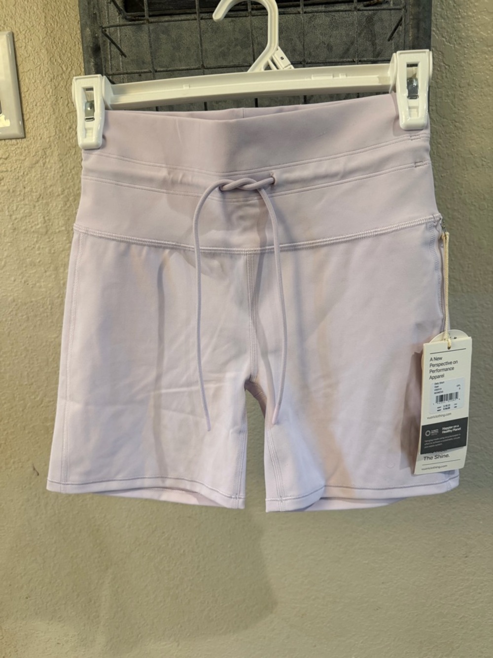 VUORI Daily Short- Opal - Picture 2 of 6